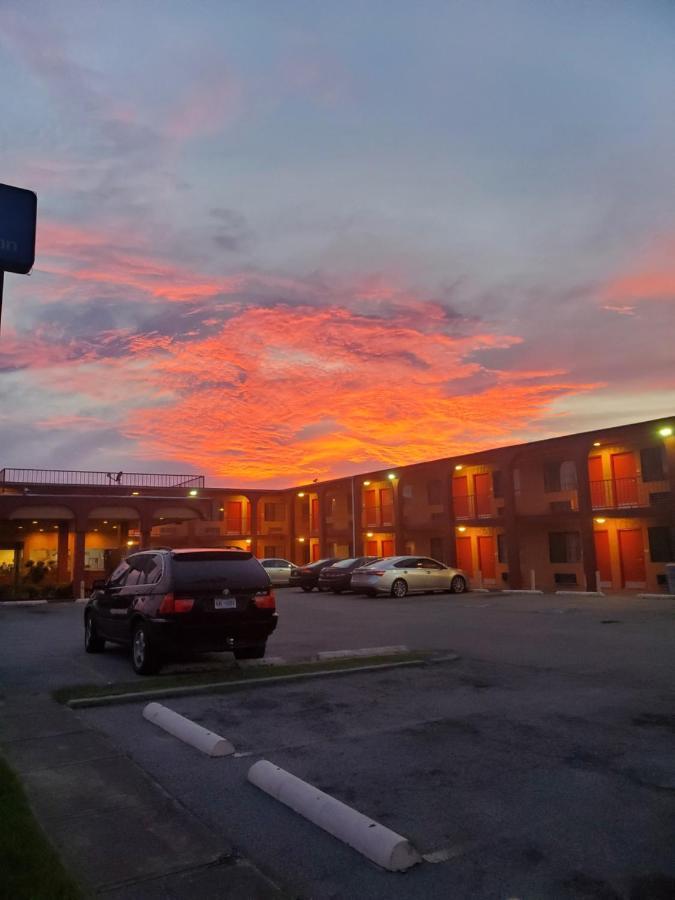Welcome Inn Даллас Экстерьер фото